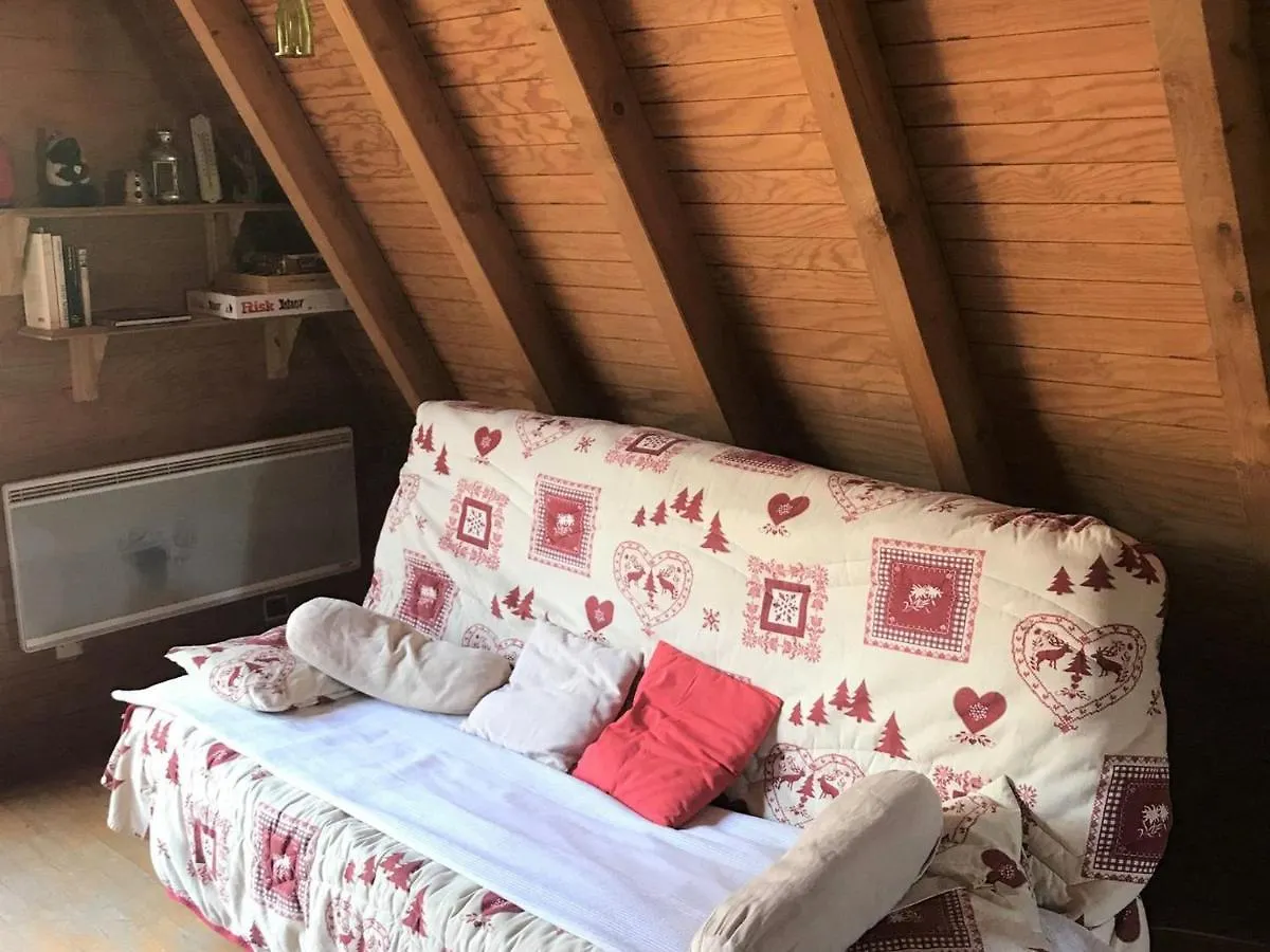 Chalet 3 Pieces Pour 6 Personnes A La Joue Du Loup, Proche Pistes Et Commerces - Fr-1-504-620 Le Devoluy 0*,  France